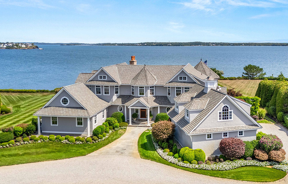 Soby-Roberts Team of Mott & Chace Sotheby’s sells 135 Cliff Dr. in Anawan Cliffs for $7.5 million
